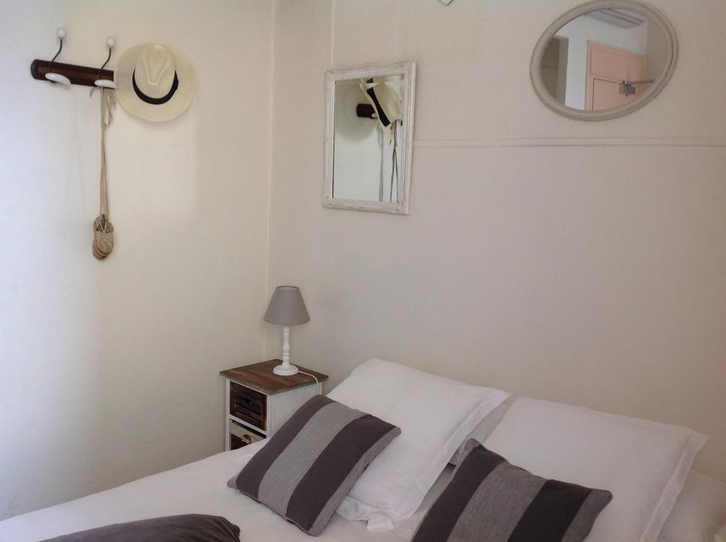 Lou Paradou Hotel Cagnes-sur-Mer Kamer foto