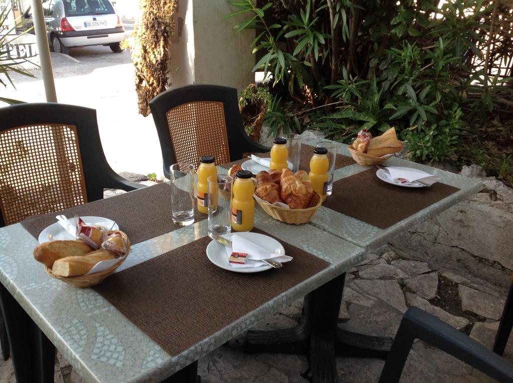 Lou Paradou Hotel Cagnes-sur-Mer Buitenkant foto
