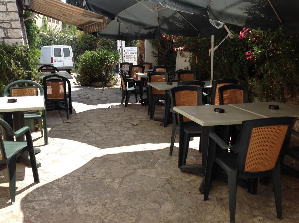 Lou Paradou Hotel Cagnes-sur-Mer Buitenkant foto